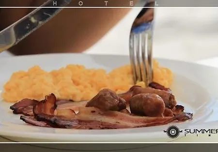 Summertime מלון Càbras